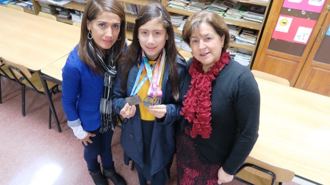 Kiara Melo multicampeona escolar en nado sincronizado: Mi gran sueño son los Juegos Olímpicos