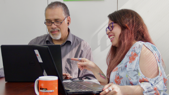 Gratis y sin límites de edad: Abren nuevos cursos para que chilenos aprendan programación