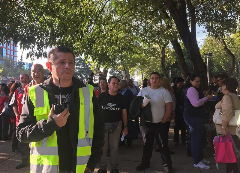 Fuerte temblor disparó la alerta en Ciudad de México