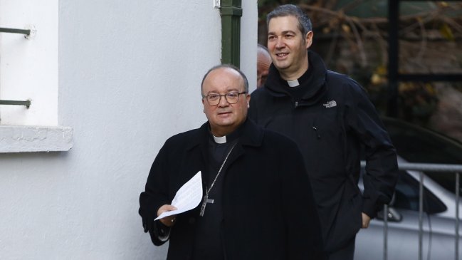 Conferencia Episcopal: Entregar informe Scicluna 