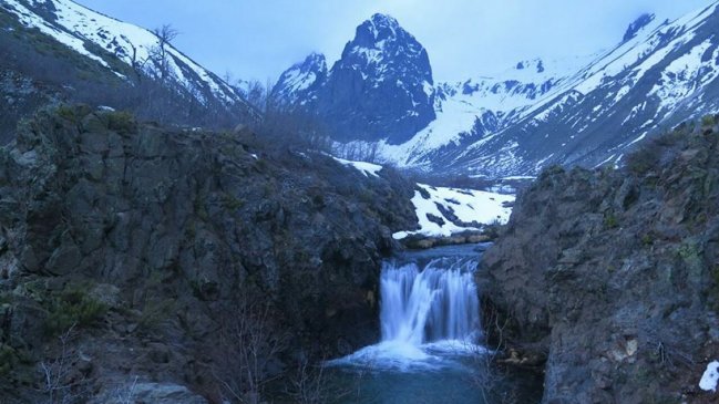 Continúa búsqueda de andinista desaparecido en Radal Siete Tazas