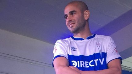 Universidad Católica presentó su nueva camiseta que guarda un mensaje oculto