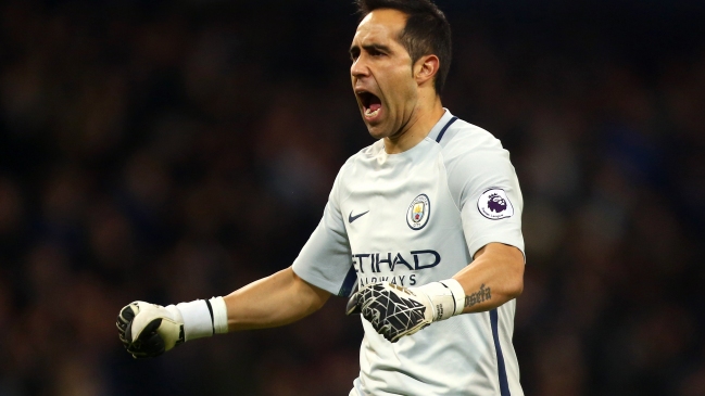 Claudio Bravo y Manchester City enfrentan a Borussia Dortmund en amistoso internacional