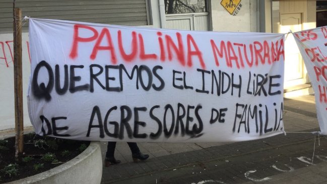 Movimiento ciudadano recolecta firmas exigiendo salida de la directora del INDH Los Ríos