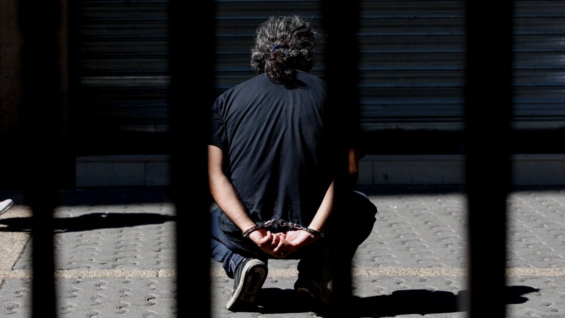 Hay 552 chilenos detenidos en el extranjero, según cifras de Cancillería