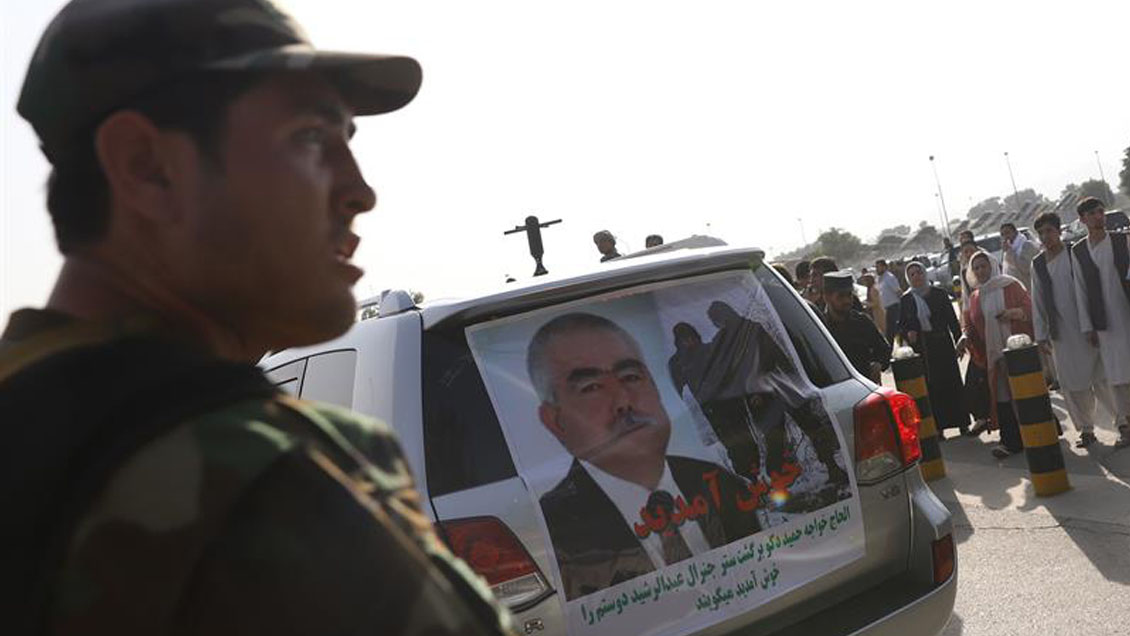 Atentado suicida contra vicepresidente de Afganistán dejó al menos 15 muertos