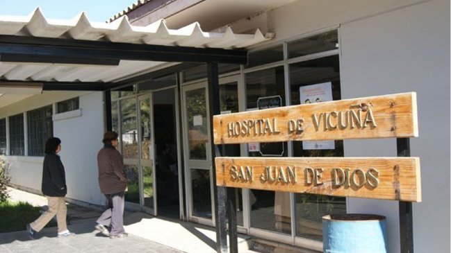 Madre de paciente golpeó a doctora con monitor de un computador