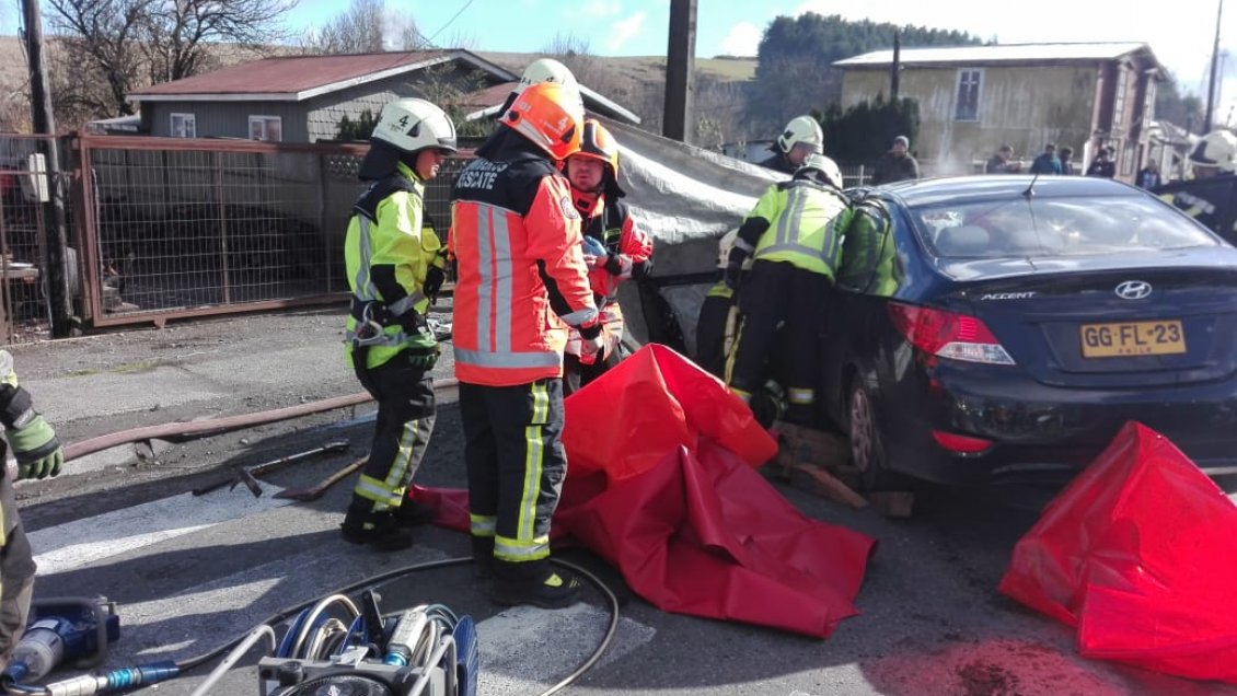 Sujeto que robó un colectivo murió minutos después tras chocar con una camioneta