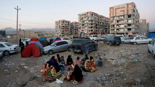 Dos sismos de magnitud 5,8 y 5,9 Richter dejan más de 370 heridos en Irán