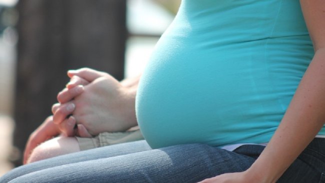 Conmoción en Argentina por niña de 12 años abusada que fue mamá