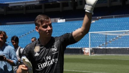 Real Madrid presentó al arquero ucraniano Andriy Lunin