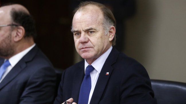 Ministro de Agricultura pide tranquilidad a trabajadores de Conaf ante crisis financiera