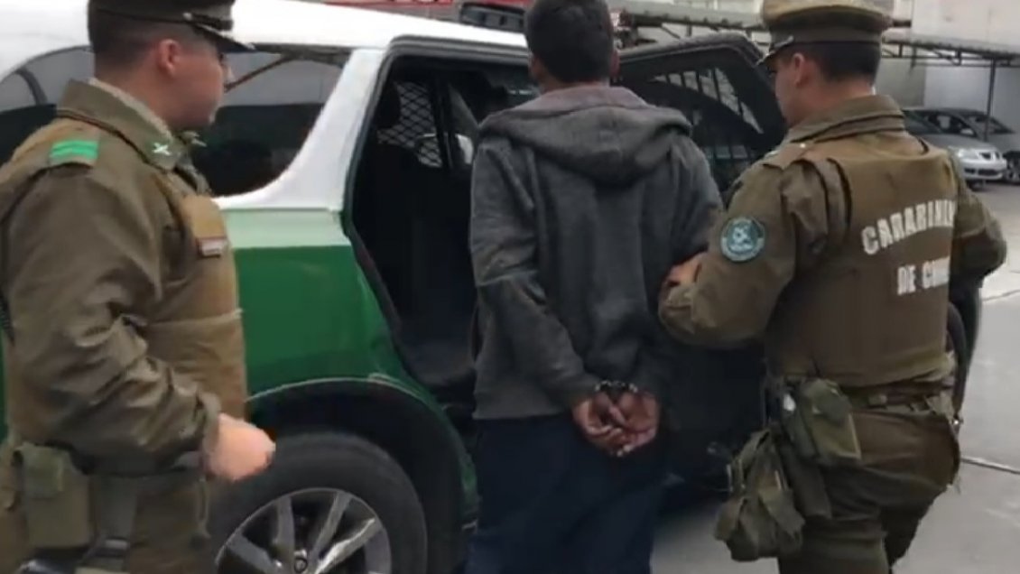 Iquique: Formalizan a sujeto acusado de agredir con patadas y golpes a su pareja