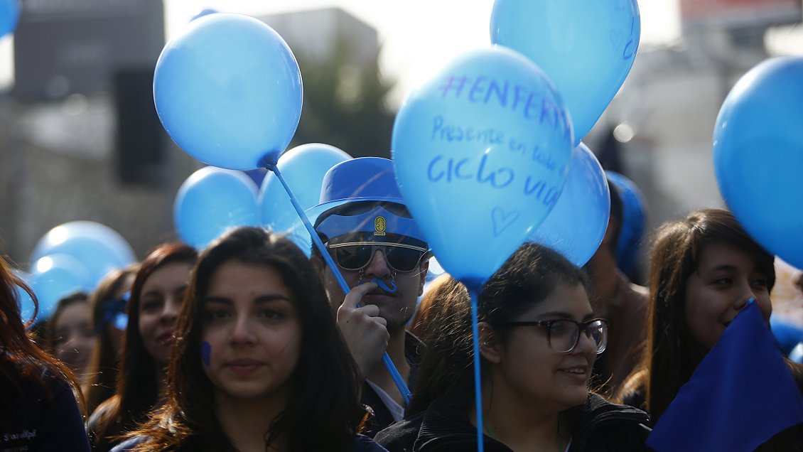 Conflicto con matronas: Enfermeras rechazaron mesa de trabajo con el Minsal