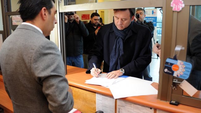 Punta Arenas: Alcalde se querelló por apropiación de dineros de la Corporación Municipal