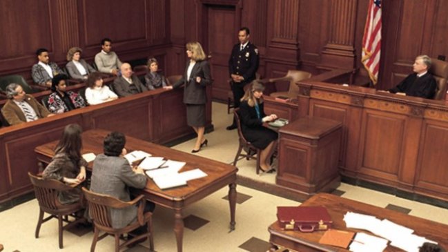 Envían por error información judicial confidencial a cientos de criminales