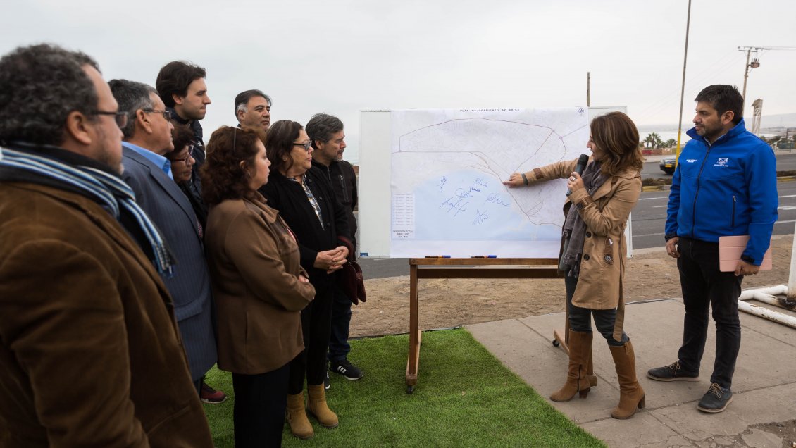 Arica: Inician recambio de luminarias en la avenida Luis Beretta