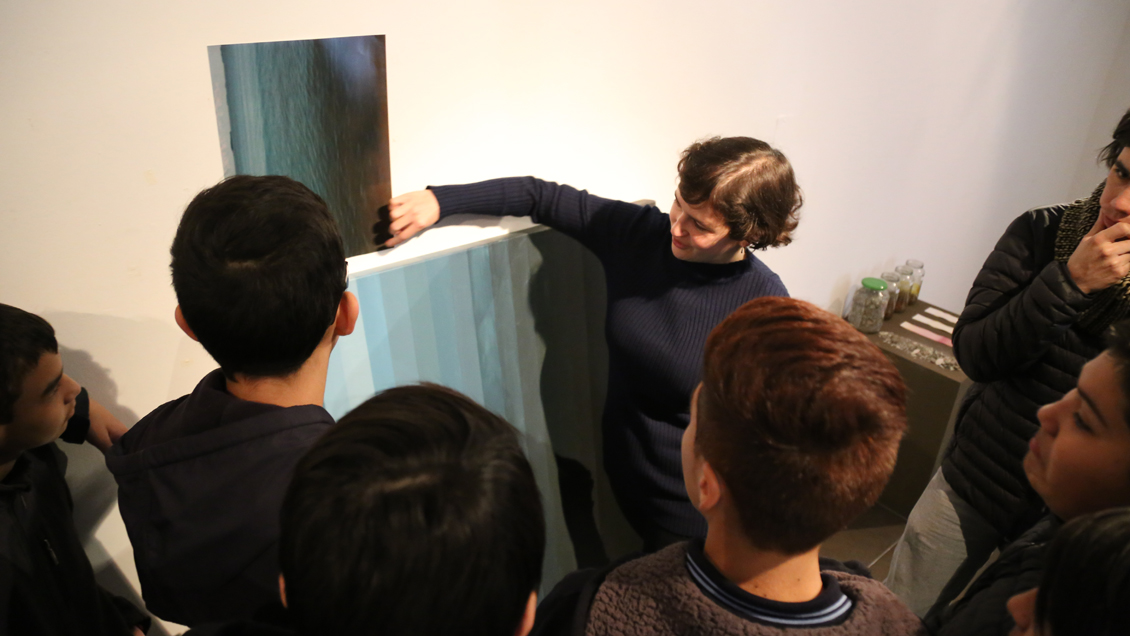 Balmaceda Arte joven celebra 20 años de su galería con gran exposición