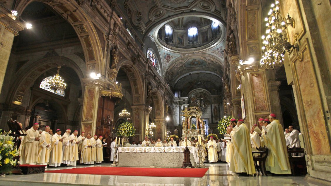 Obispos se reúnen en Punta de Tralca para analizar crisis por casos de abusos sexuales