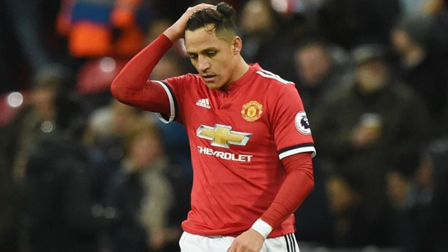 Mourinho: ¿Cómo quieres que esté contento Alexis con los jugadores que tiene a su alrededor?