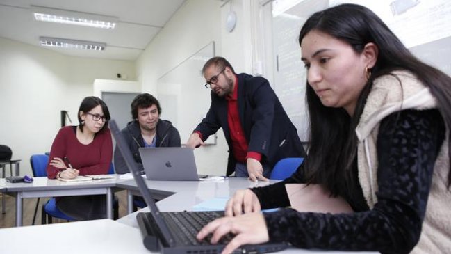 Maule: Experto llama a robustecer legislación sobre ciberseguridad tras masiva filtración de datos bancarios