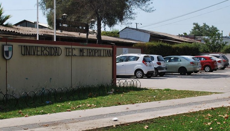 En 2019 comenzarán obras en liceo de San Fernando dañado por el terremoto de 1985