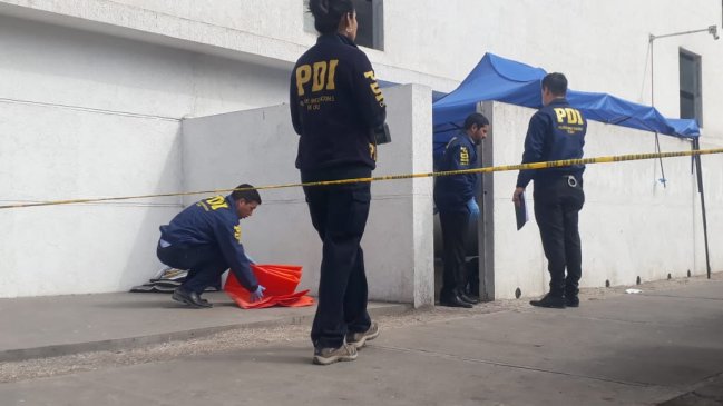 Falleció hombre tras lanzarse desde el piso 29 de un edificio en Iquique