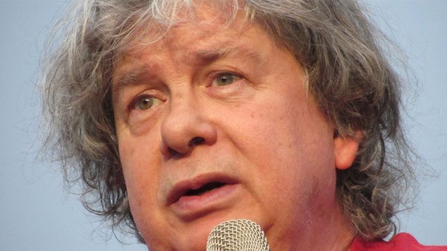 Fernando Villegas: El reportaje es tan charcha que no vale la pena comentarlo