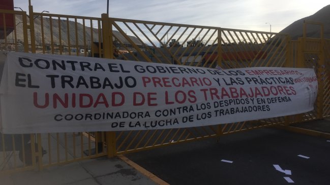 Trabajadores bloquearon los accesos a Chuquicamata e iniciaron 