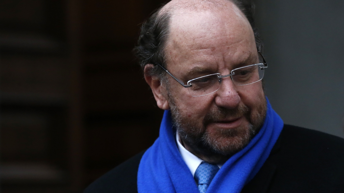 Ministro y eventual diálogo con la CAM: Quienes están con la violencia se autoexcluyen