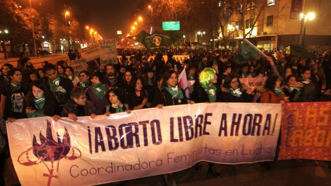 Proyecto de aborto libre llegó al Congreso este miércoles