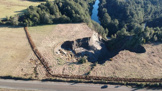 Remoción en masa es el fenómeno geológico que afecta terrenos en Dalcahue