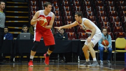 La Roja de baloncesto venció a Paraguay y logró su primer triunfo en Sudamericano sub 21