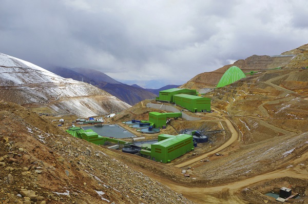 Compañía controladora de la Minera Caserones busca evitar inicio de huelga legal