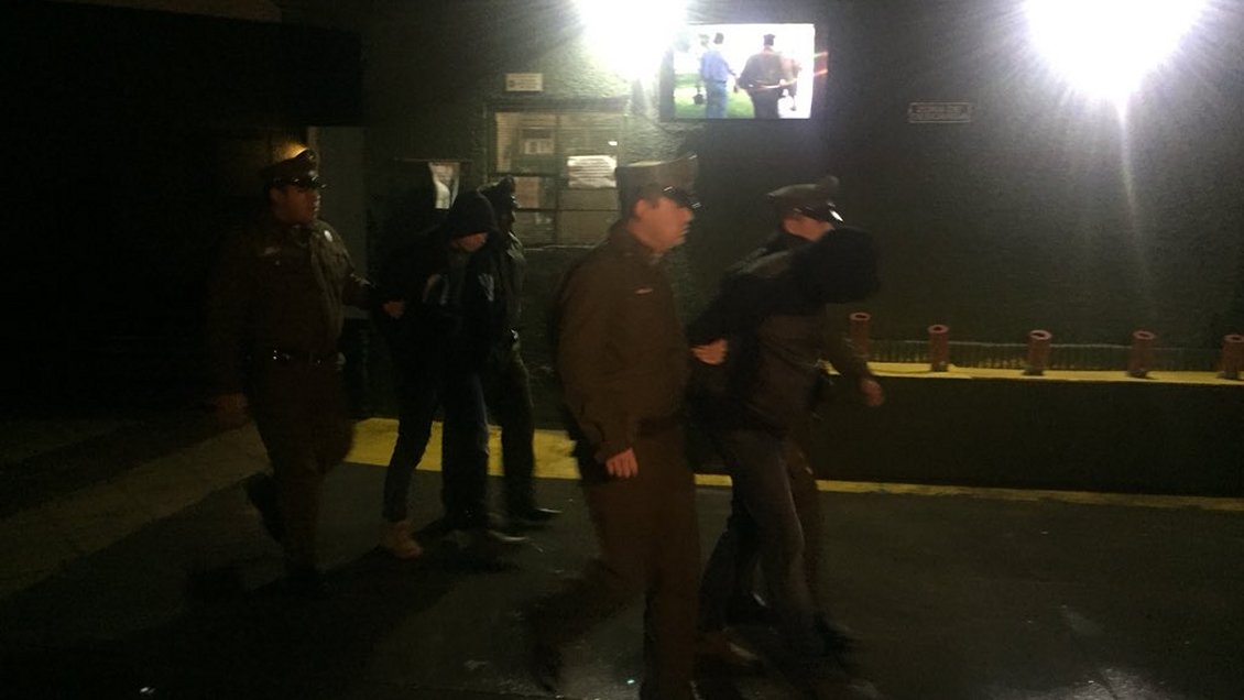 Carabineros detuvo a delincuentes que fueron sorprendidos robando una casa en Pirque