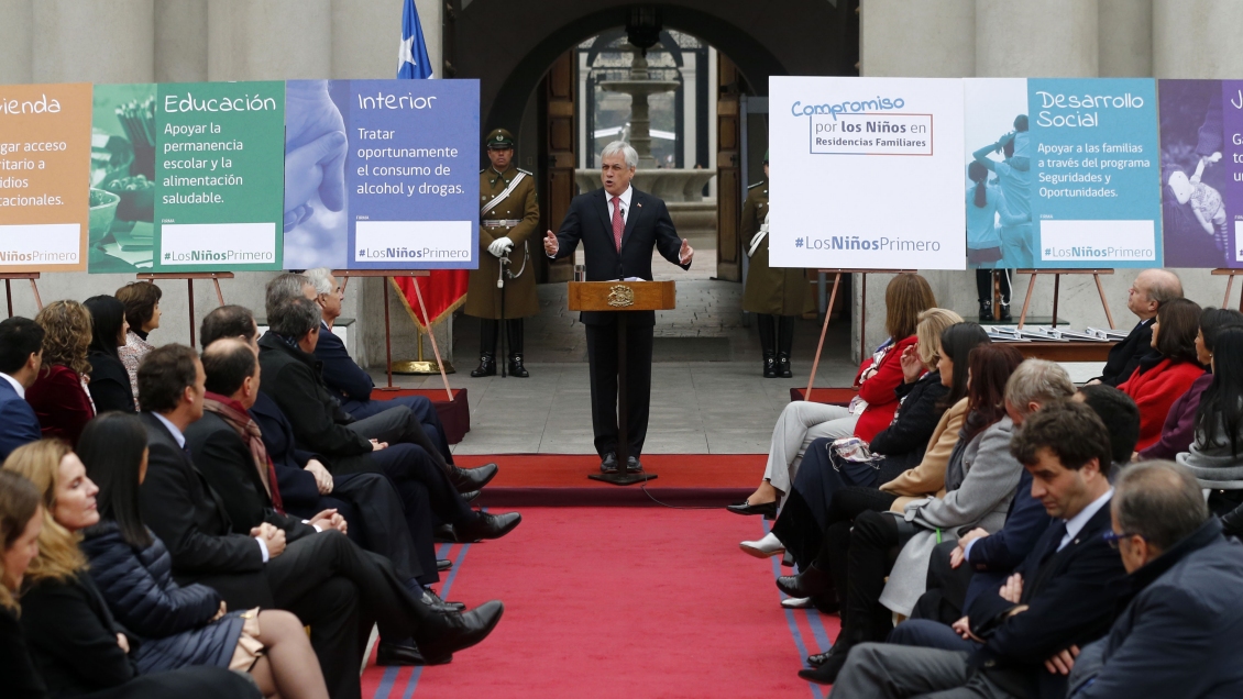 Piñera presentó los compromisos para mejorar la calidad de vida de niños en el Sename