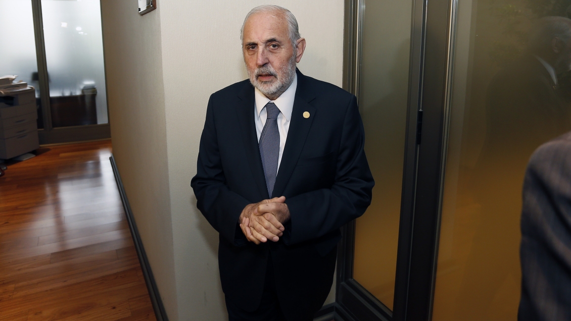 Corte Suprema designó a ministro instructor para solicitud de destitución de Abbott