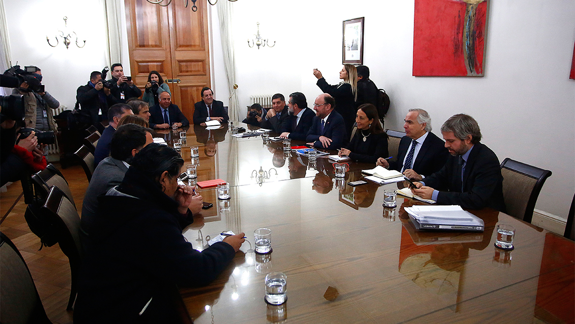 Diputado UDI: Duele cuando RN hace del fuego amigo su forma de actuar