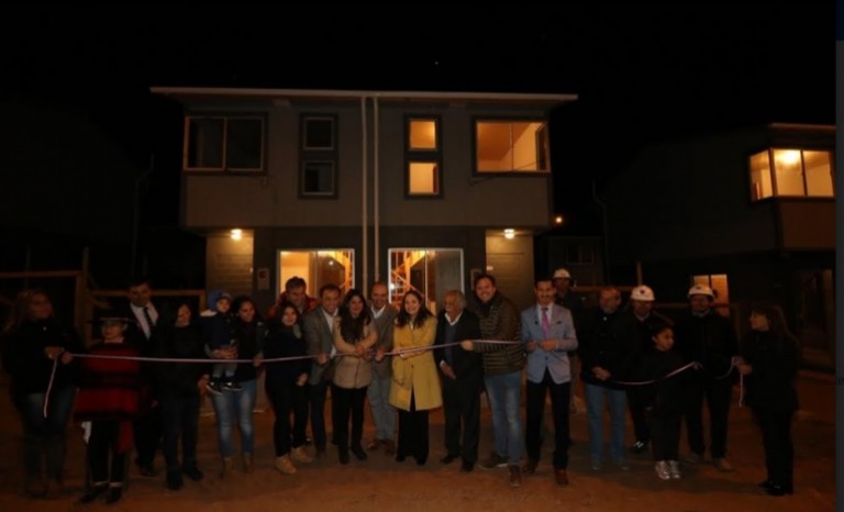 La Serena: Más de 140 familias recibieron las llaves de sus nuevas viviendas en sector Las Compañías