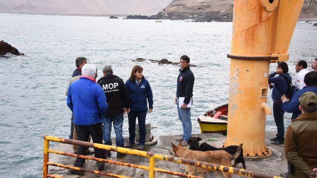 Gobierno regional de Arica y Parinacota conoció los principales problemas de Caleta Camarones
