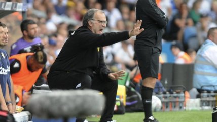  Bielsa hizo que sus jugadores recolectaran basura  