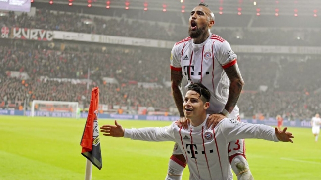 James Rodríguez le prestó su avión a Arturo Vidal para que viajara de Munich a Barcelona