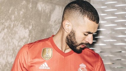Real Madrid presentó camiseta hecha de plásticos reciclados como tercera indumentaria