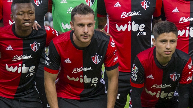 Presidente de Atlas: La gente me decía que Angelo Henríquez salía llorando del entrenamiento