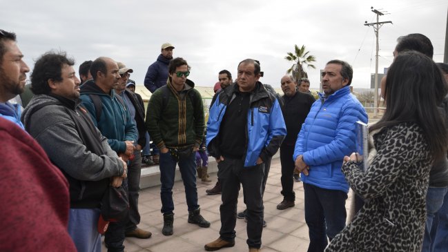Autoridades acordaron realizar mesa de diálogo con pescadores de Caldera