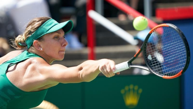 Halep triunfó en un duro encuentro contra Pavlyuchenkova en Montreal