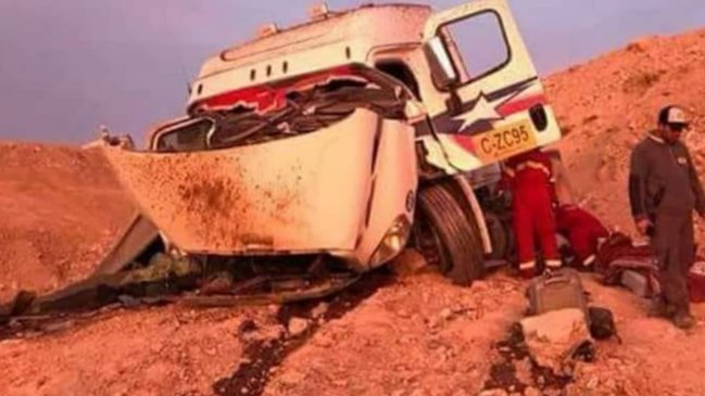 Falleció conductor de camión que volcó en las cercanías de Minera Escondida