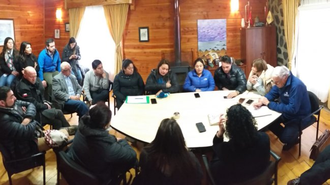 Lograron acuerdo: Vecinos de Chaitén depusieron toma de la Carretera Austral