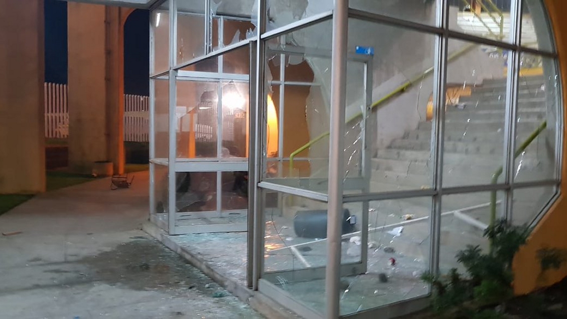 Municipio se querella por pelea entre hinchas de Fernández Vial y Concepción en el baloncesto