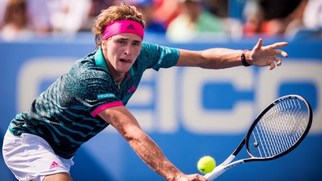 Zverev falló en la defensa del título en el Masters de Toronto al ser víctima del joven Tsitsipas